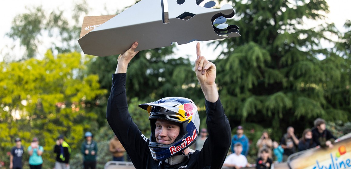 Johansson se lleva la Triple Crown de Slopestyle 2022 y el Campeonato Mundial