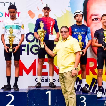Steven Polanco se impone en 9no Clásico de Ciclismo JF Memorial
